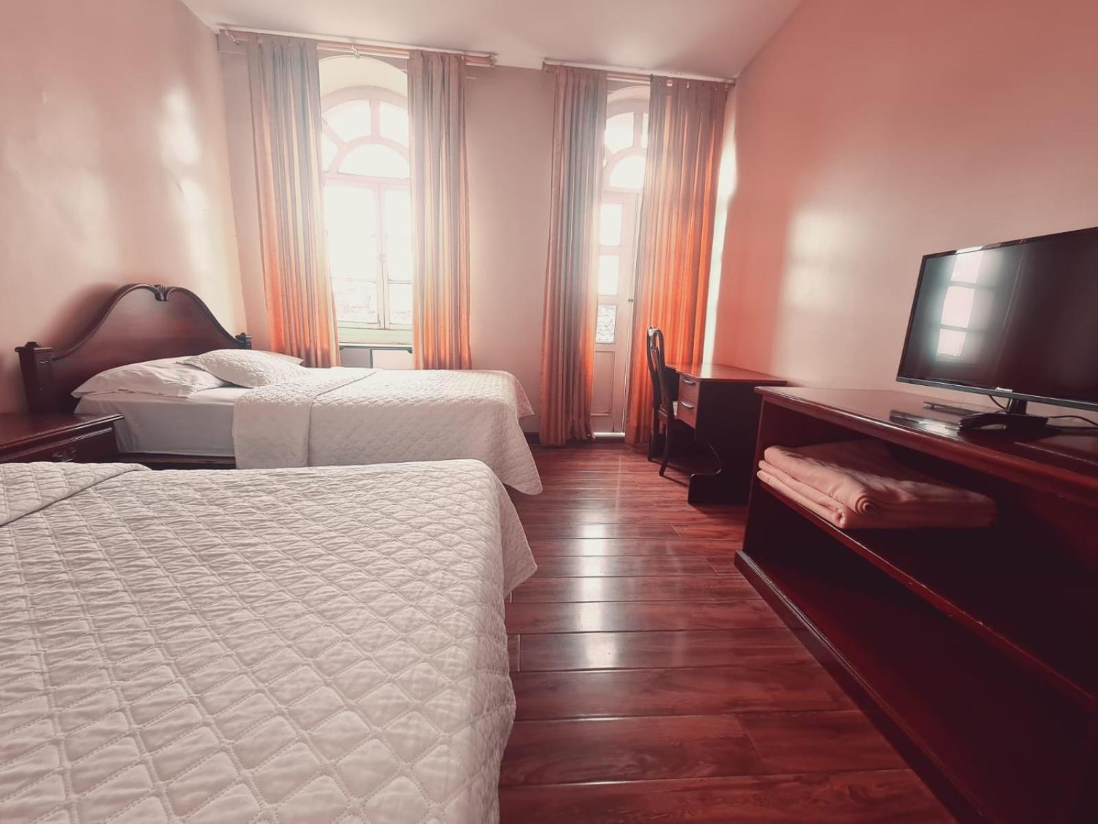 Del Centro Hotel Cuenca Eksteriør bilde